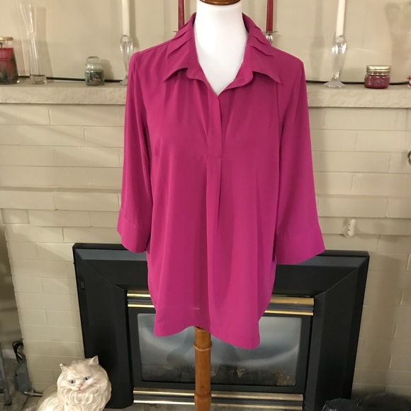 Susan Graver Tops - 🆕 Susan Graver Fuchsia Blouse.